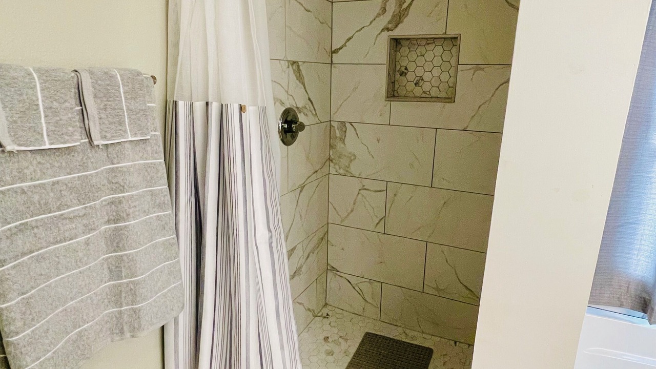 Photo of Bathroom in Mead