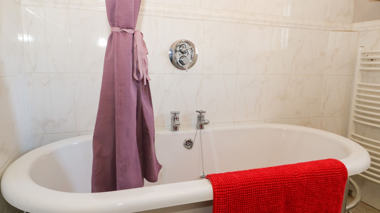 Photo of Bathroom in Ampleforth