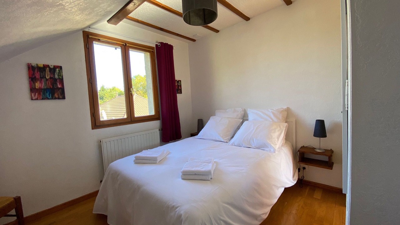 Photo of Bedroom in Bar-le-Duc