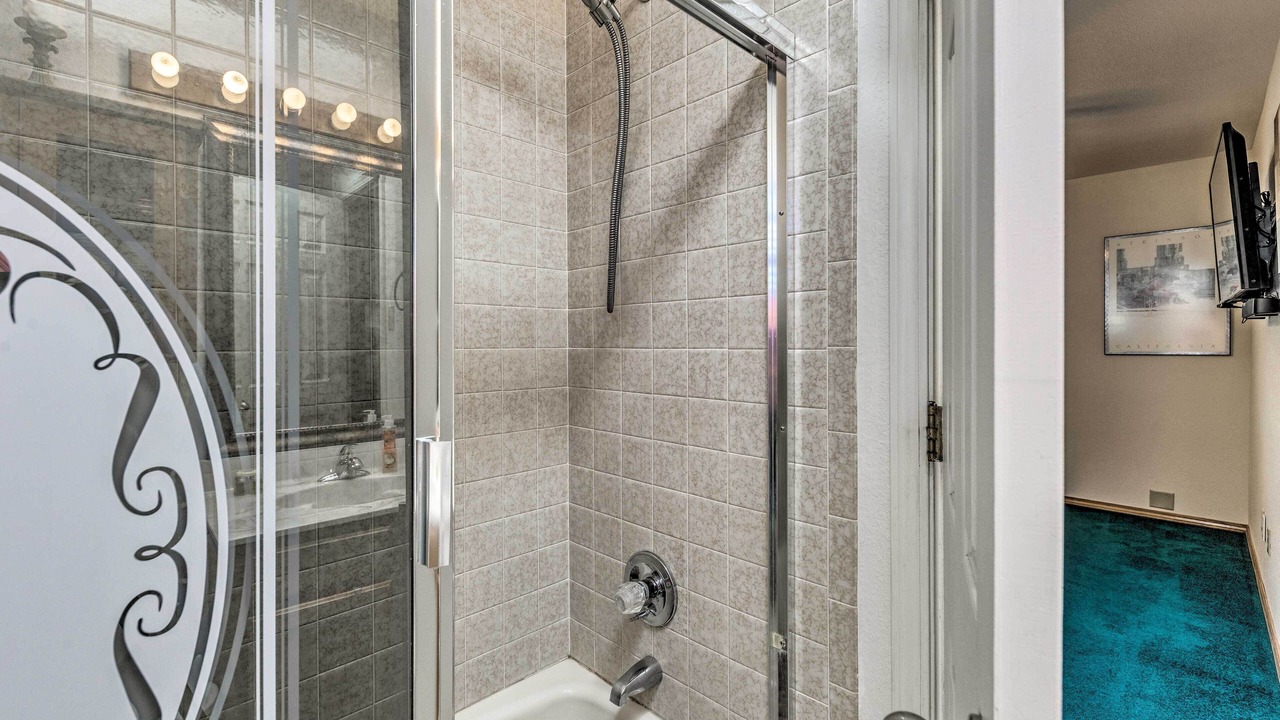 Photo of Bathroom in Alto