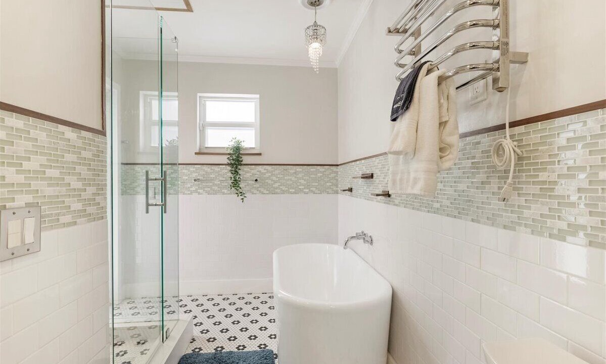 Photo of Bathroom in Coral Way