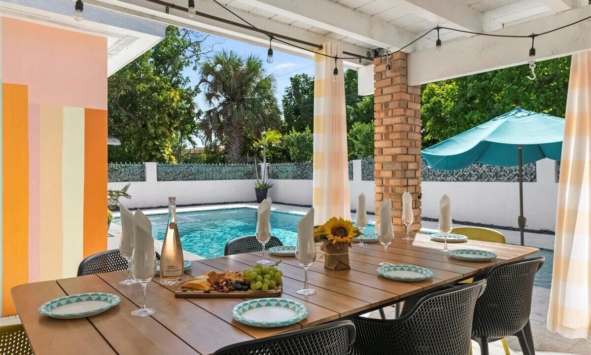 Photo of Outdoor in Coral Way