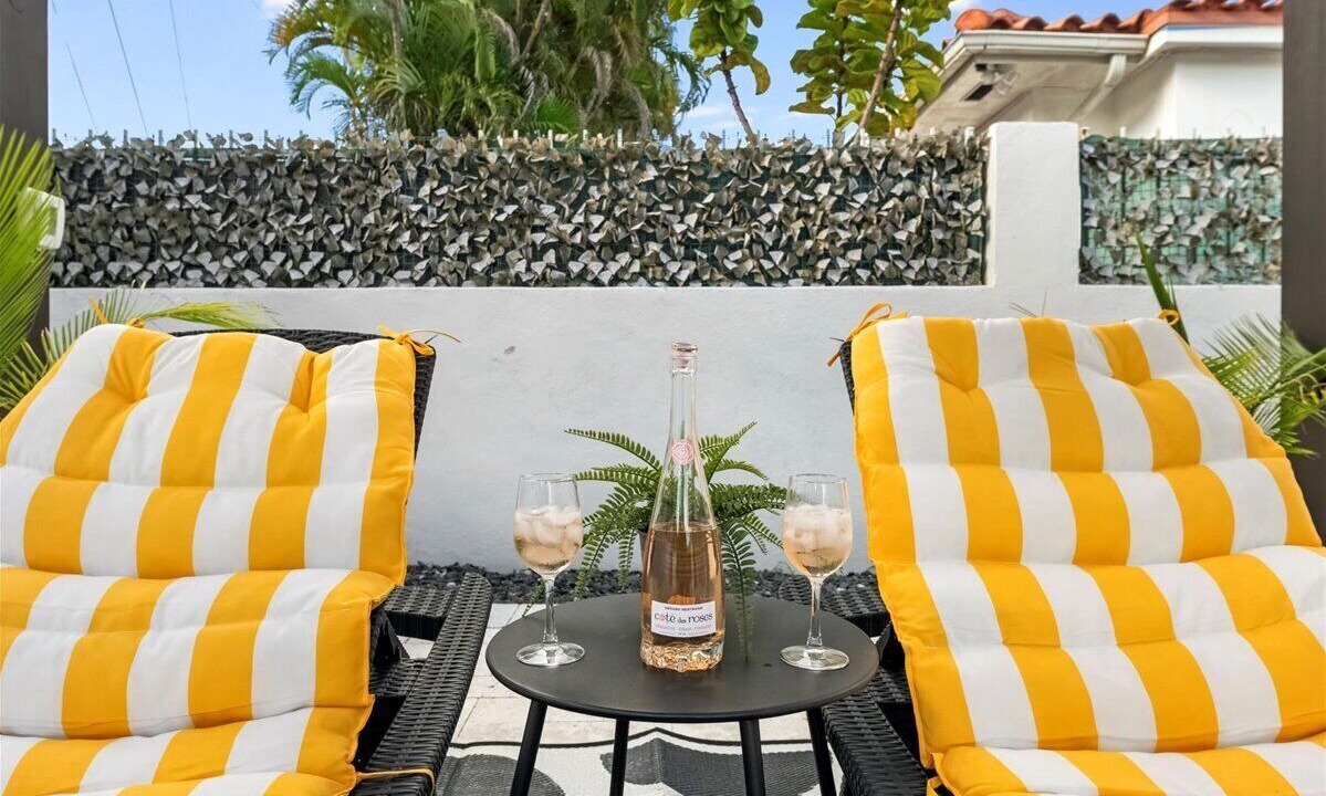 Photo of Outdoor in Coral Way