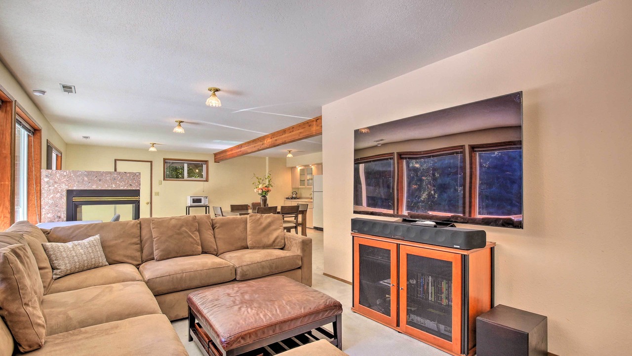 Photo of Livingroom in Kalama