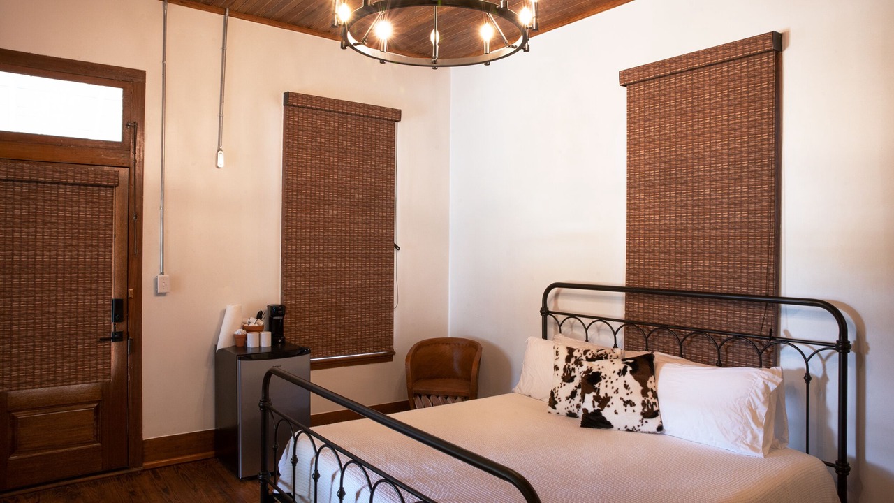 Photo of Bedroom in Mason