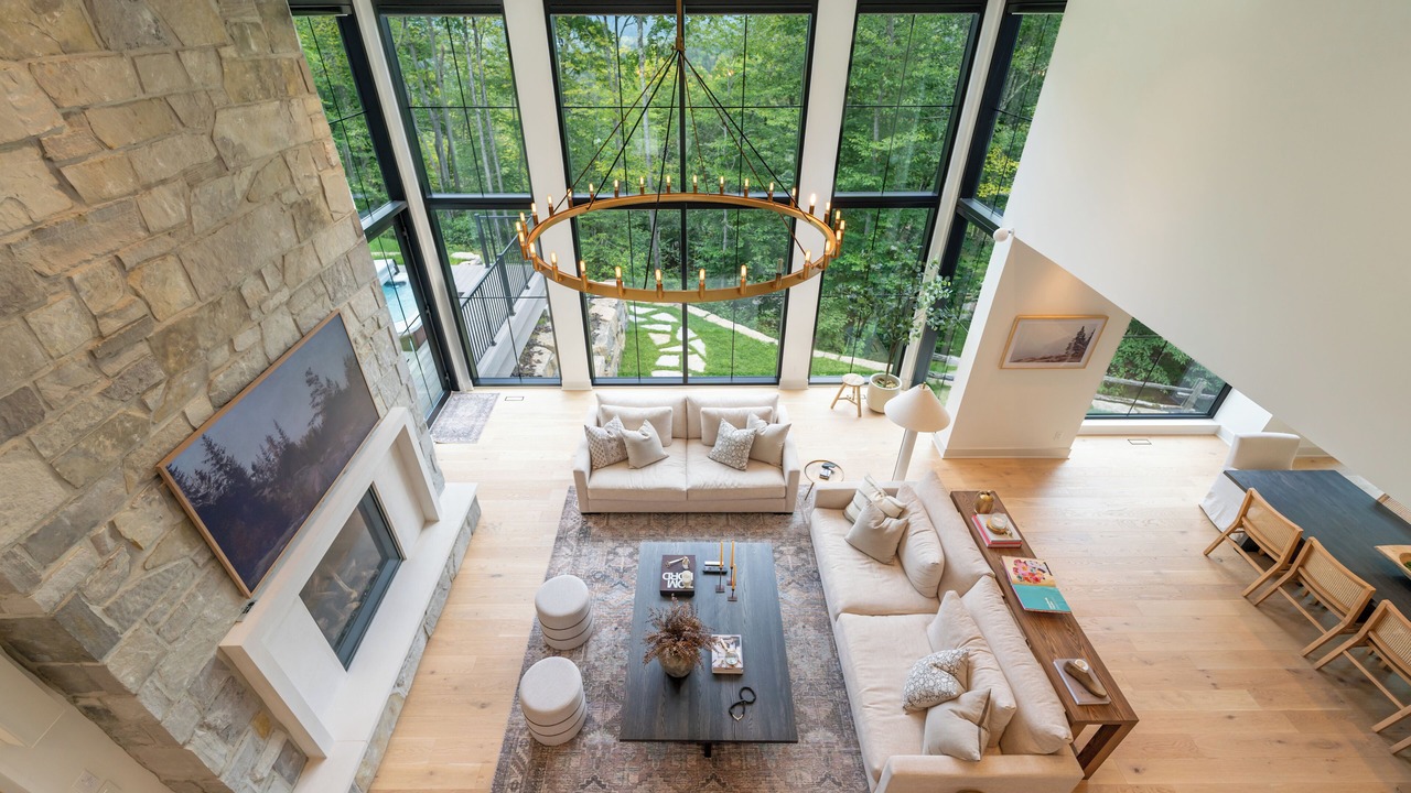 Photo of Livingroom in Morin Heights