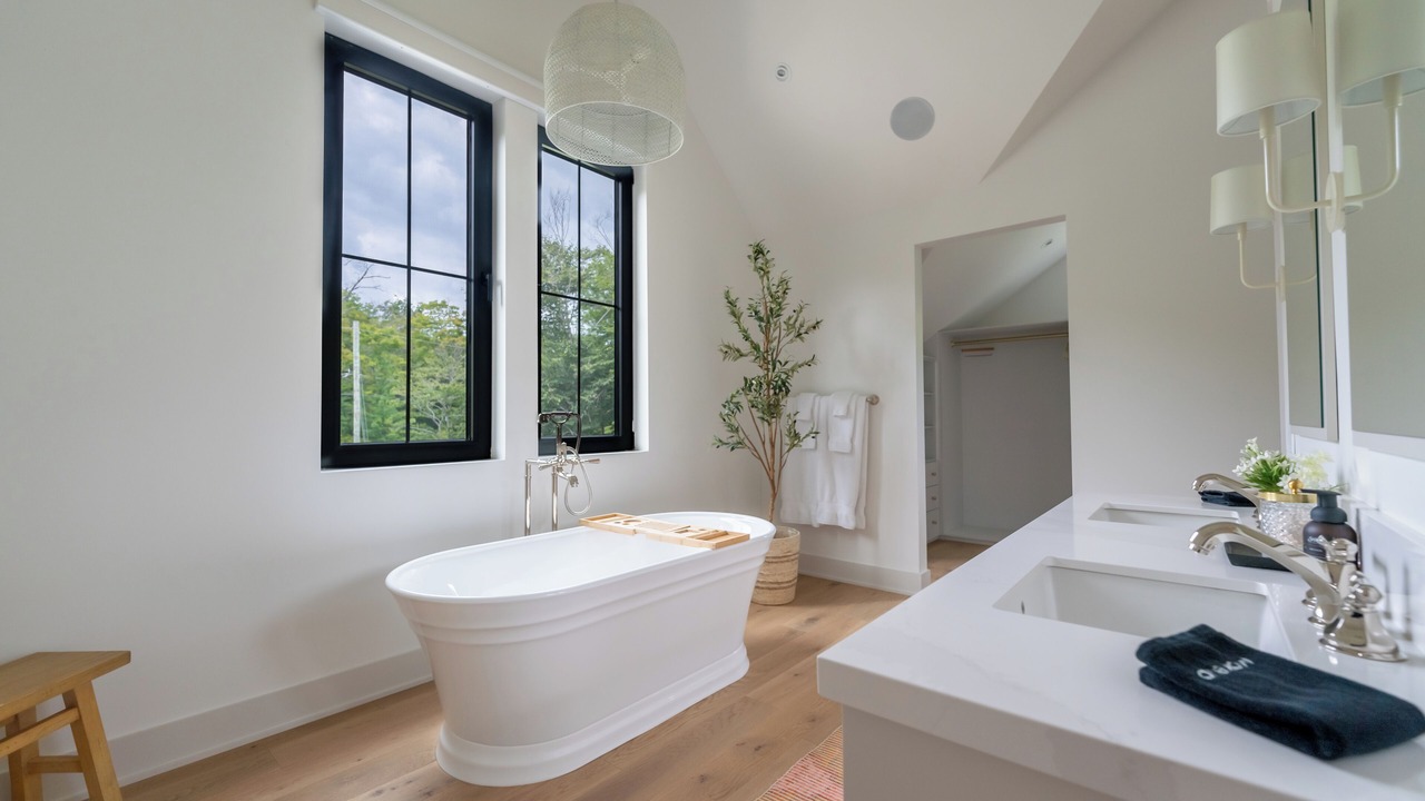 Photo of Bathroom in Morin Heights