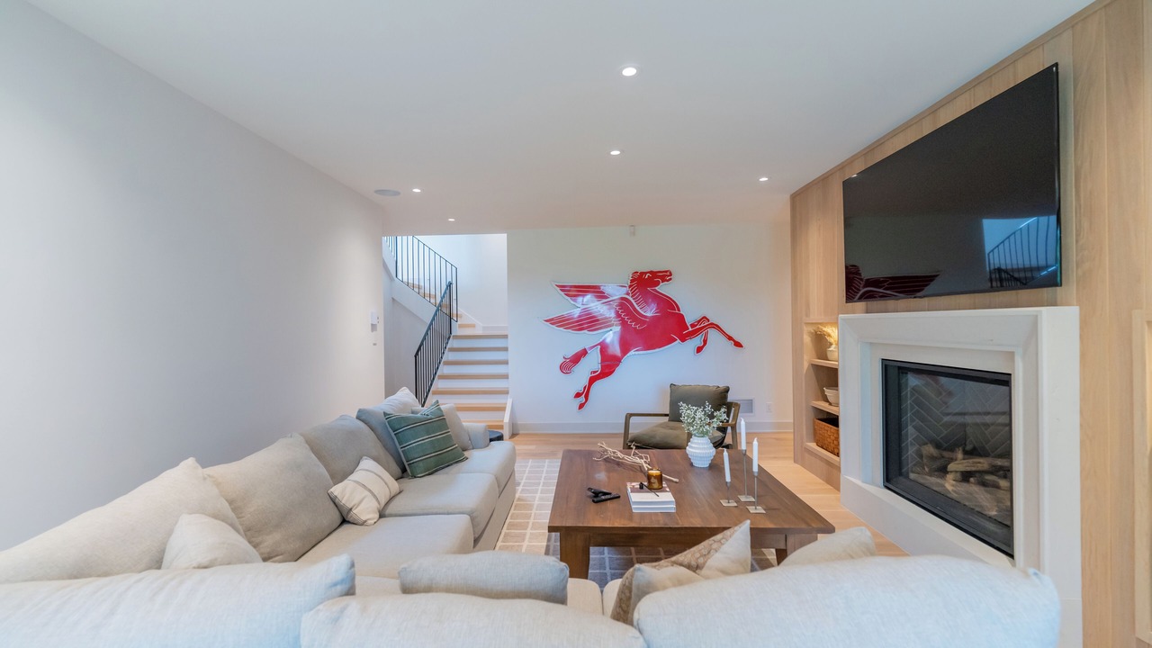 Photo of Livingroom in Morin Heights