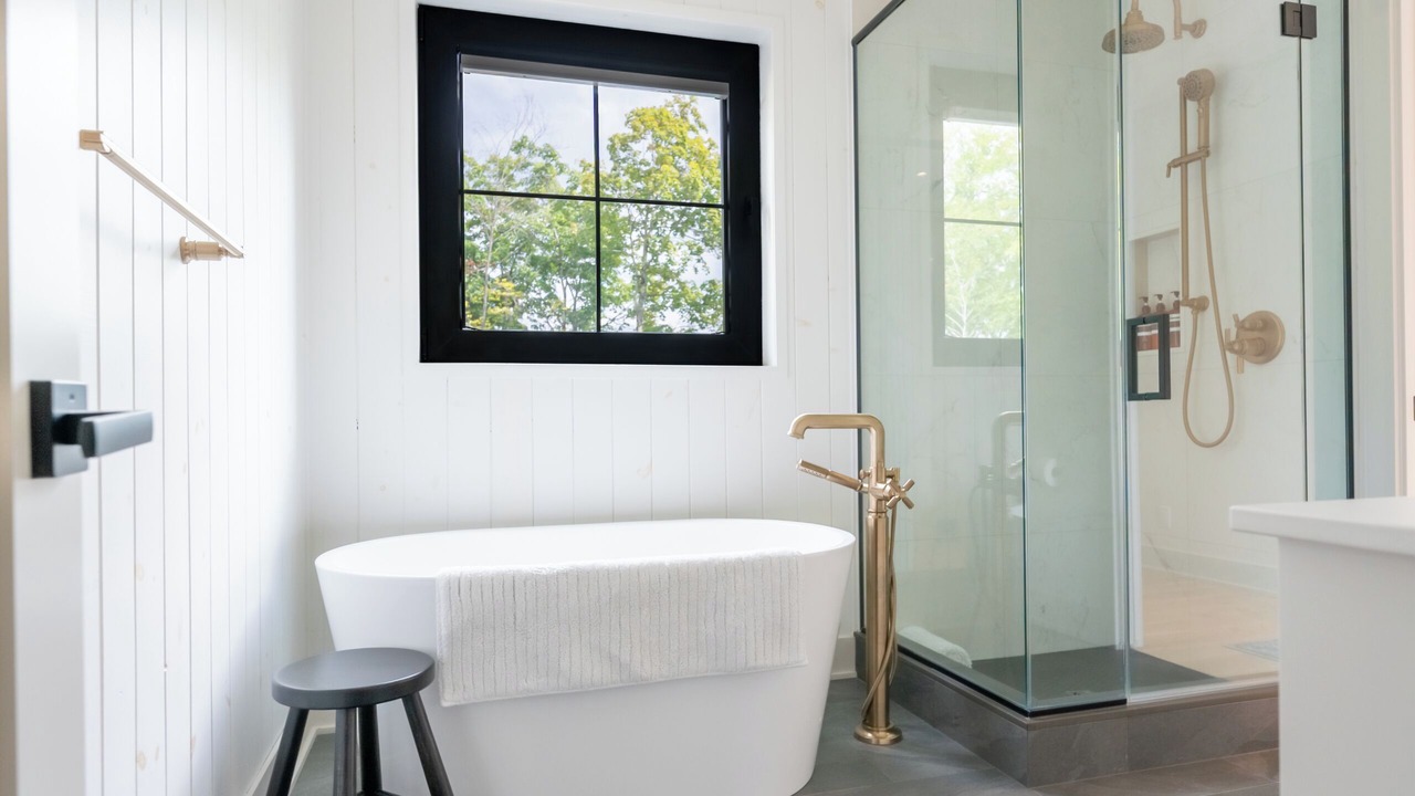 Photo of Bathroom in Morin Heights