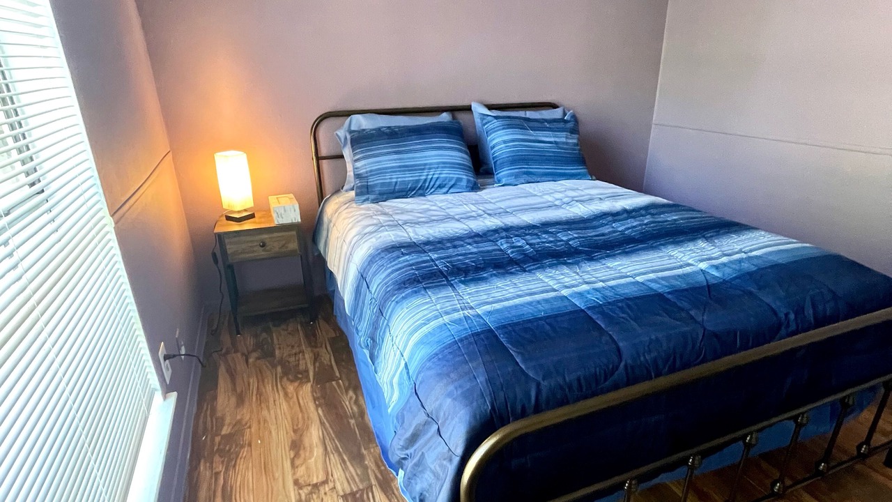 Photo of Bedroom in Garland