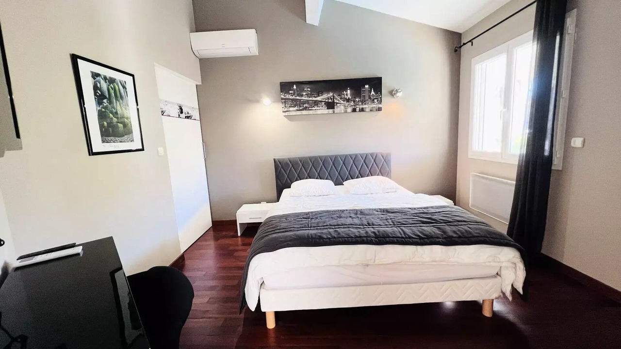 Photo of Bedroom in La Grande-Motte