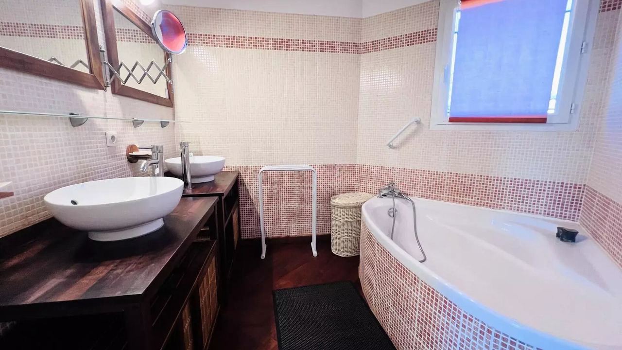 Photo of Bathroom in La Grande-Motte