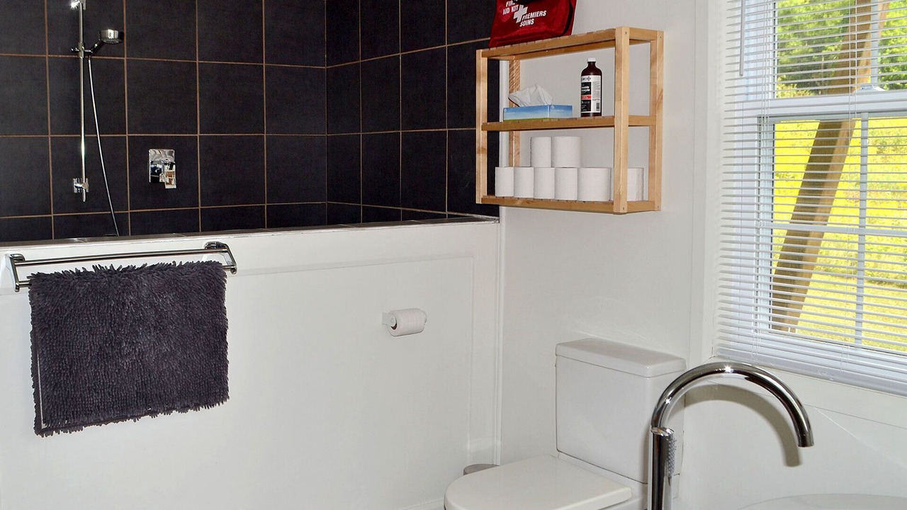 Photo of Bathroom in Chute-Saint-Philippe