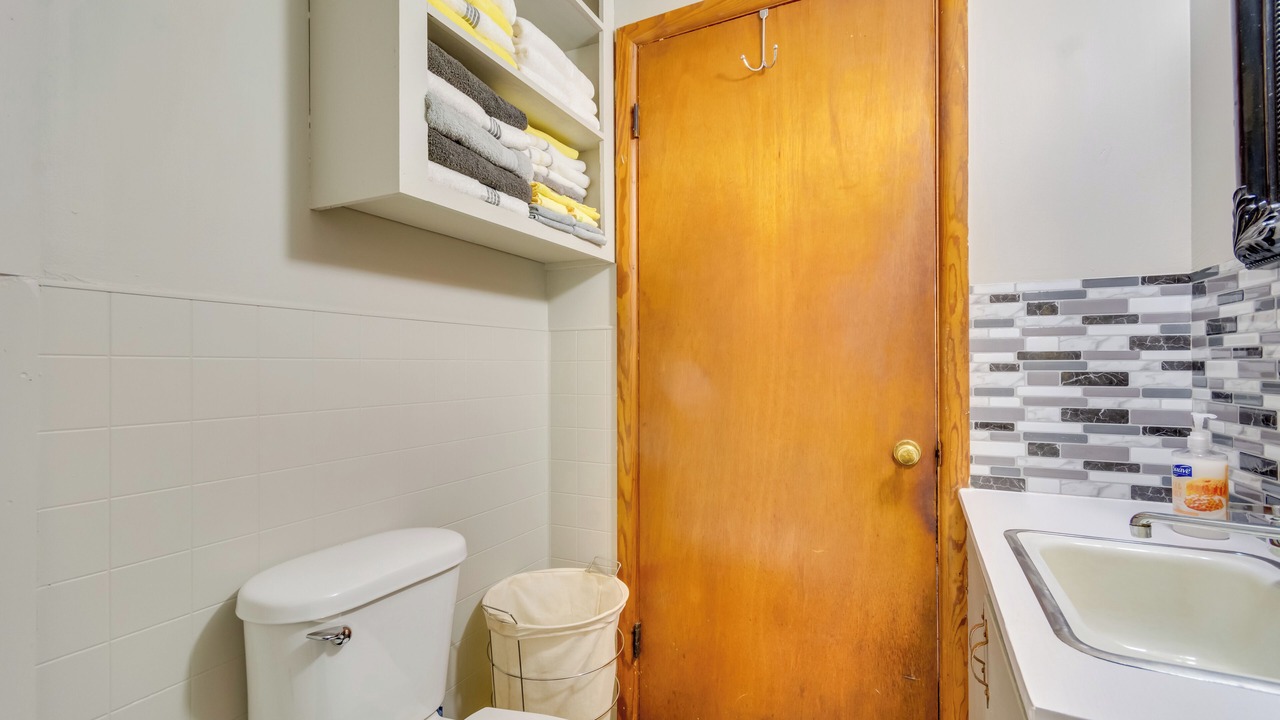 Photo of Bathroom in Subiaco