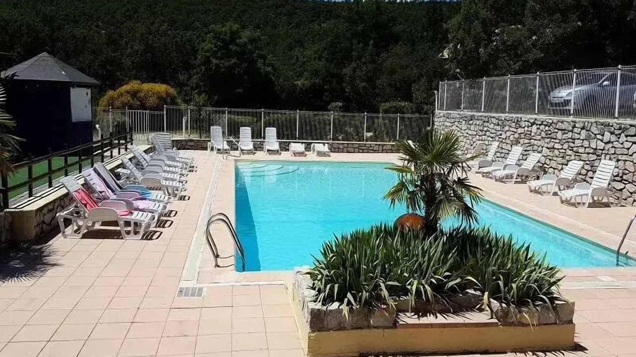 Photo of Outdoor in Banon
