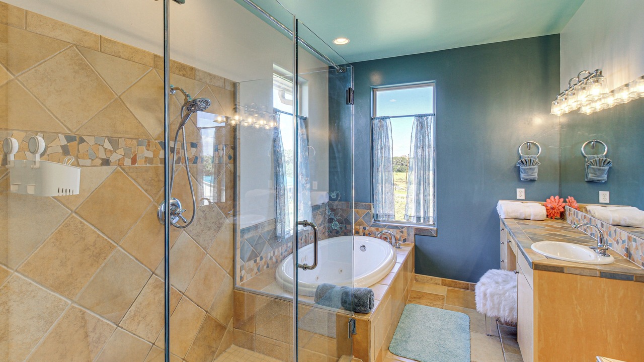 Photo of Bathroom in Rockport