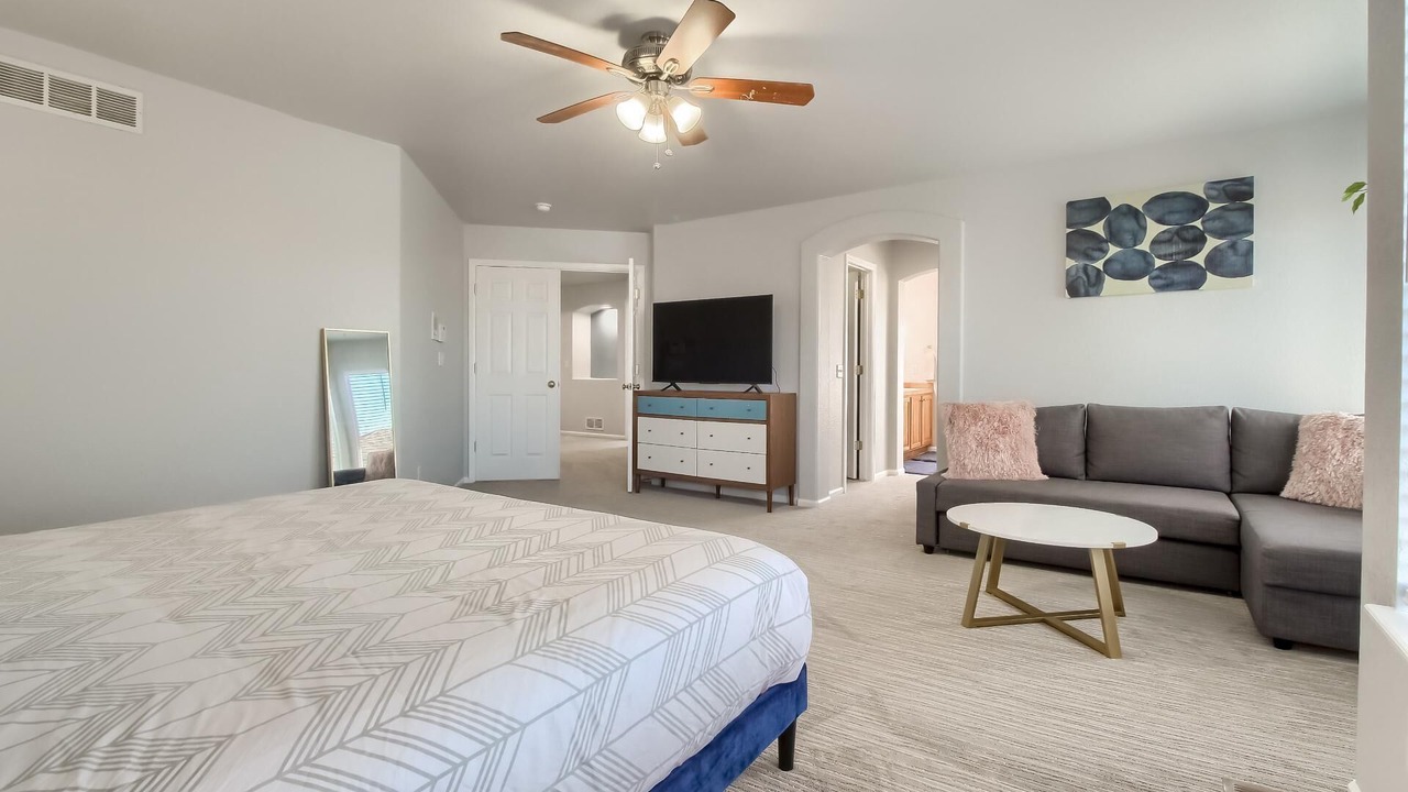 Photo of Bedroom in Green Valley Ranch