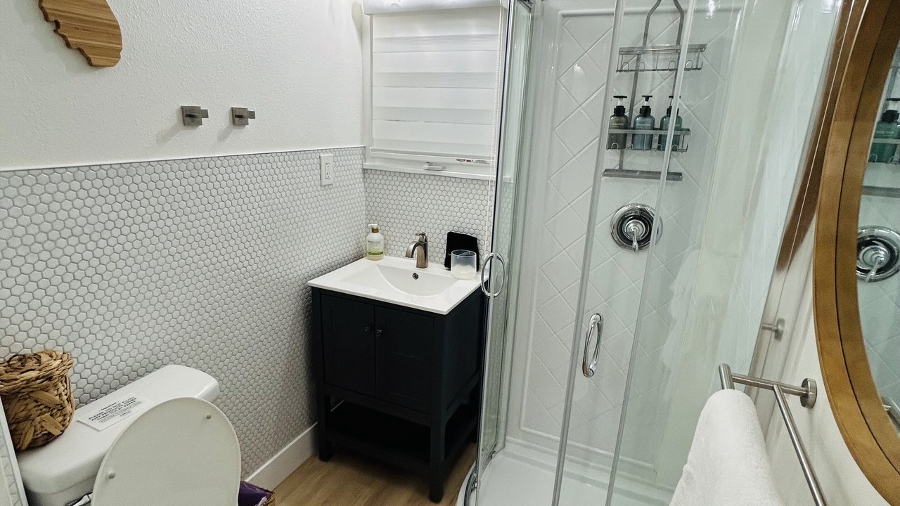 Photo of Bathroom in Sunset Beach