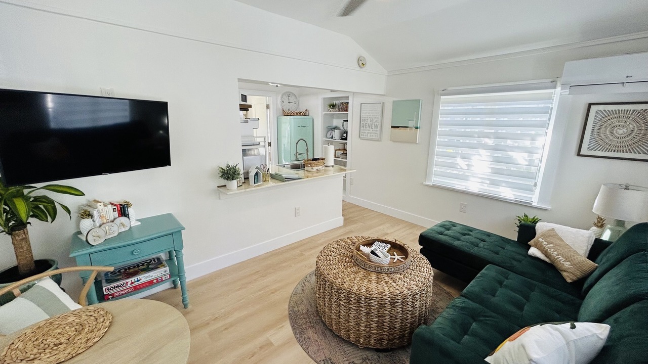 Photo of Livingroom in Sunset Beach