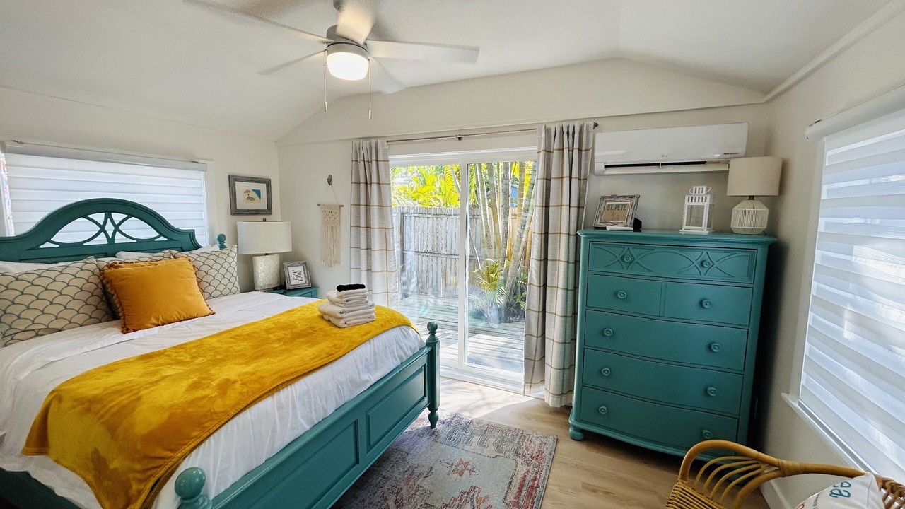 Photo of Bedroom in Sunset Beach