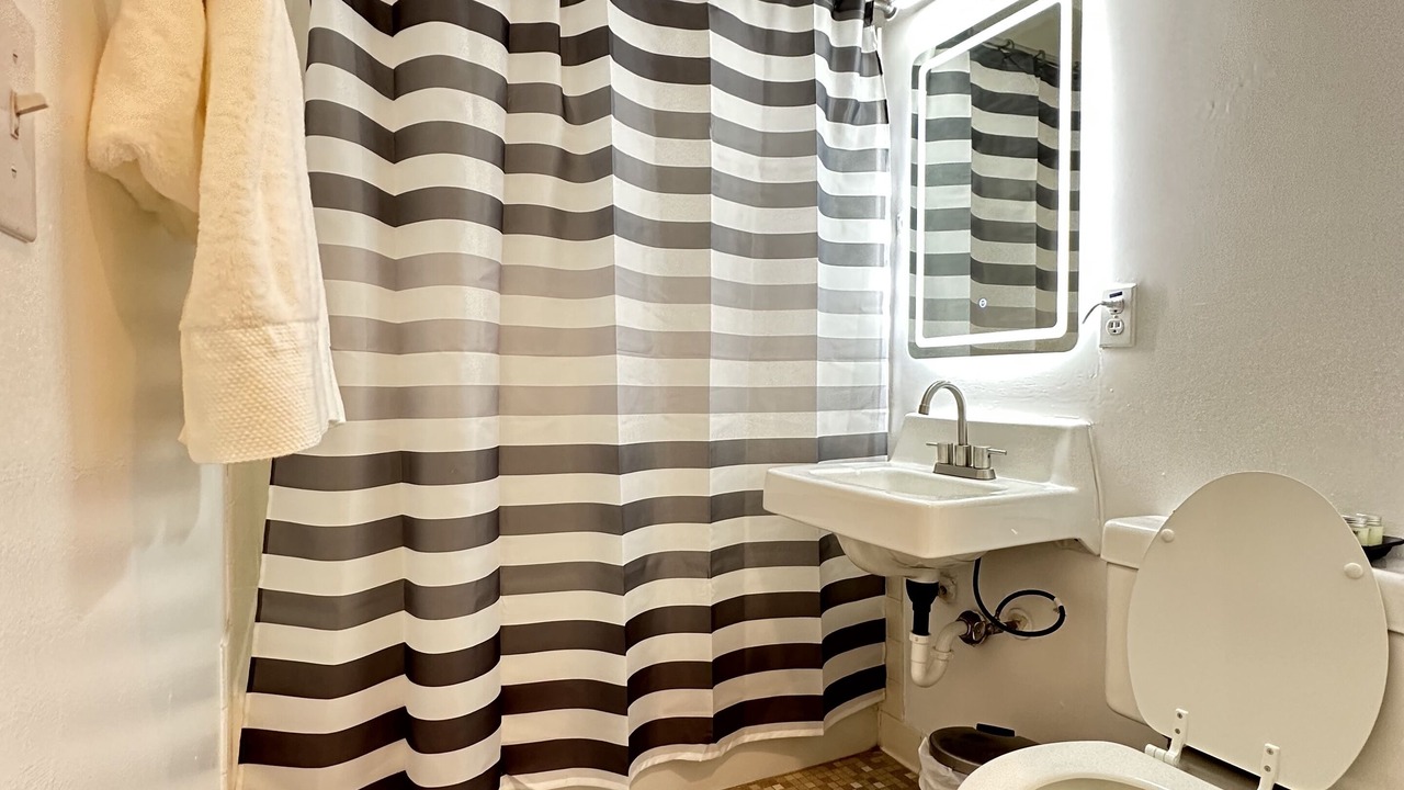 Photo of Bathroom in Gadsden
