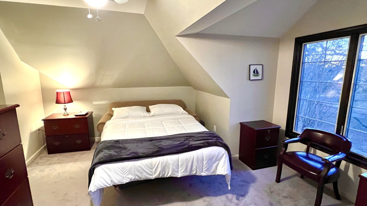 Photo of Bedroom in Edgewood