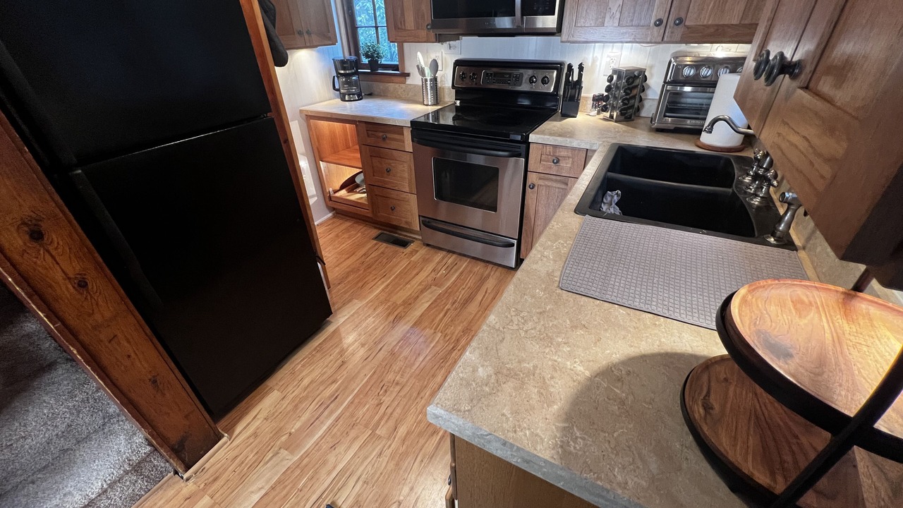 Photo of Kitchen in White Mills
