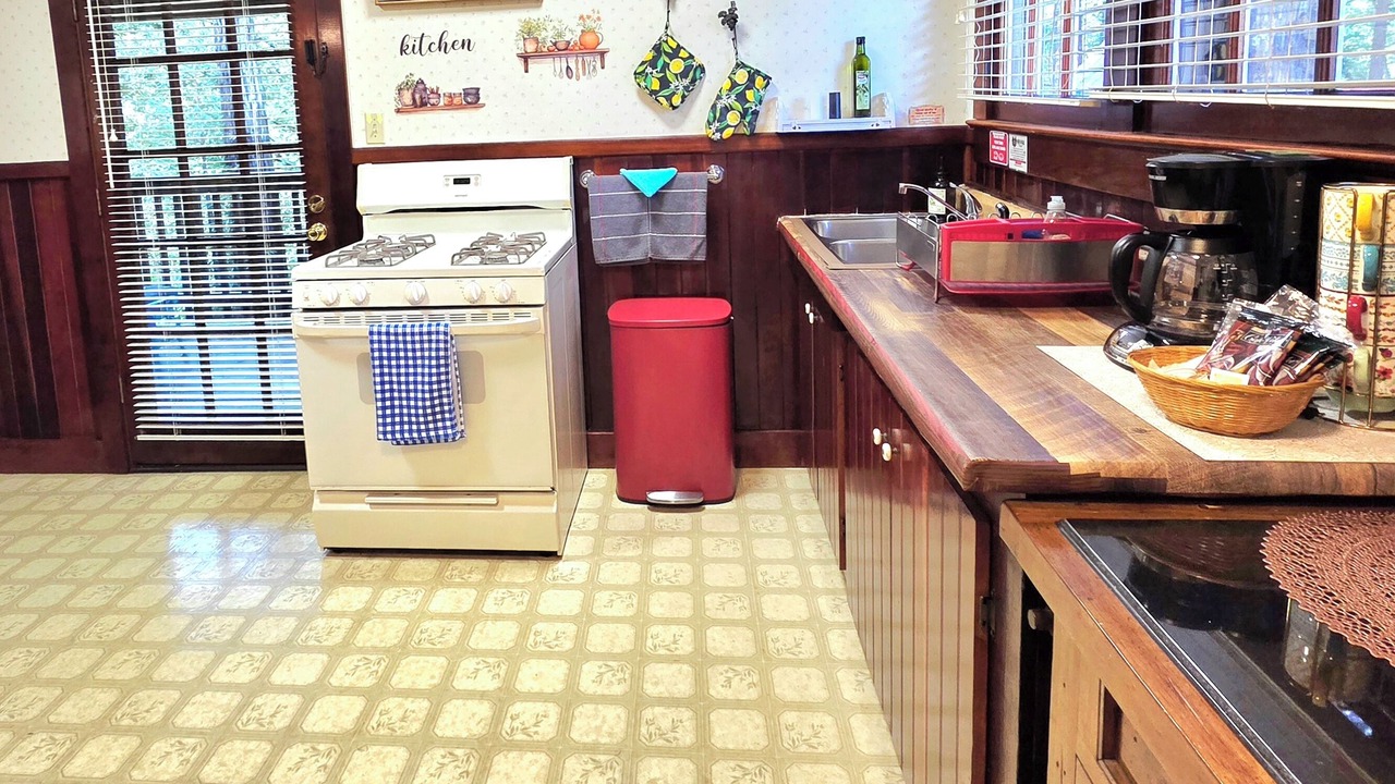 Photo of Kitchen in Myers Flat
