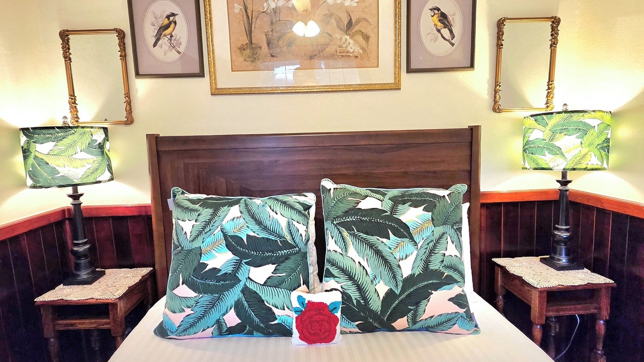 Photo of Bedroom in Myers Flat