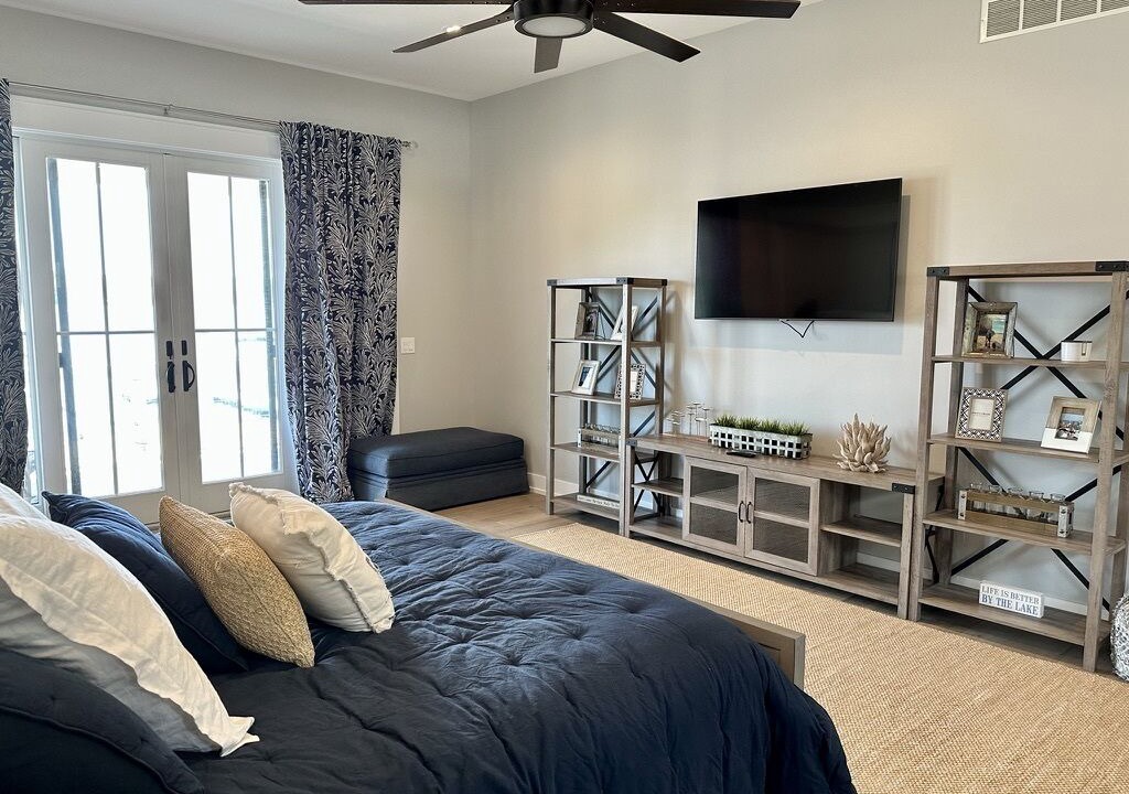 Photo of Bedroom in Sister Lakes
