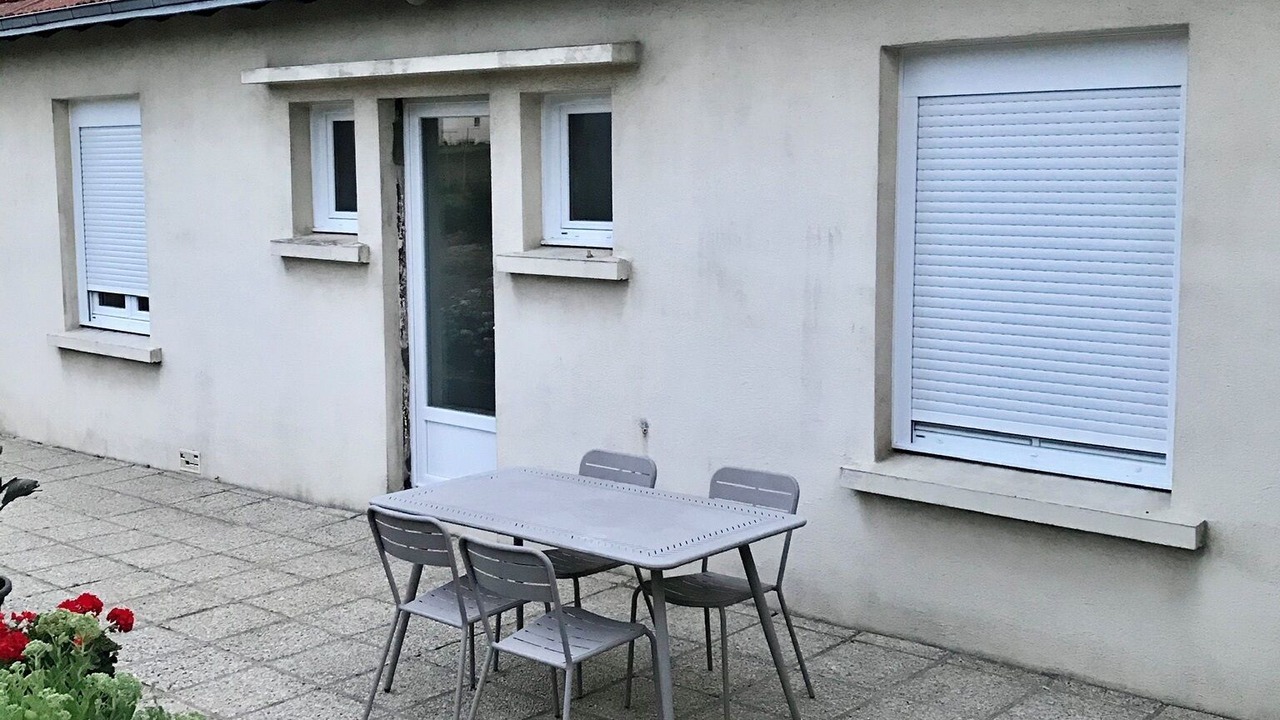 Photo of Patio Balcony in Saint-Michel-Mont-Mercure