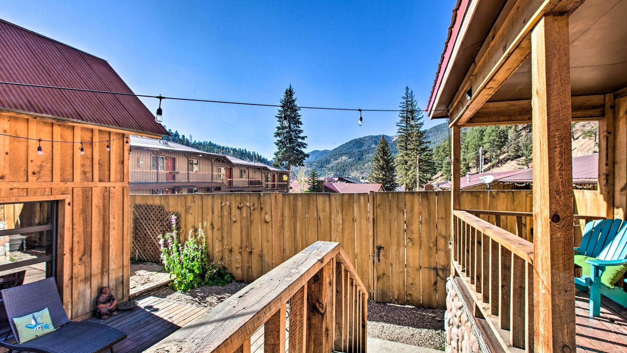 Photo of Patio Balcony in Red River
