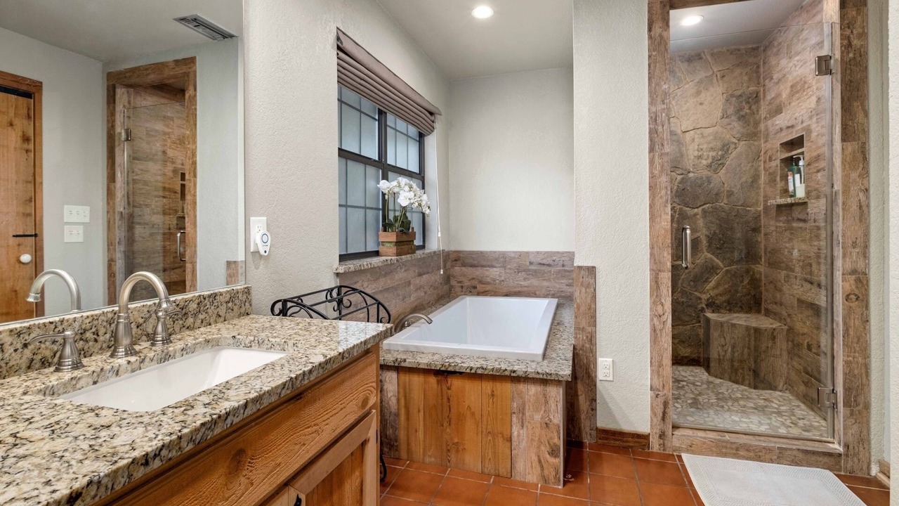 Photo of Bathroom in San Marcos