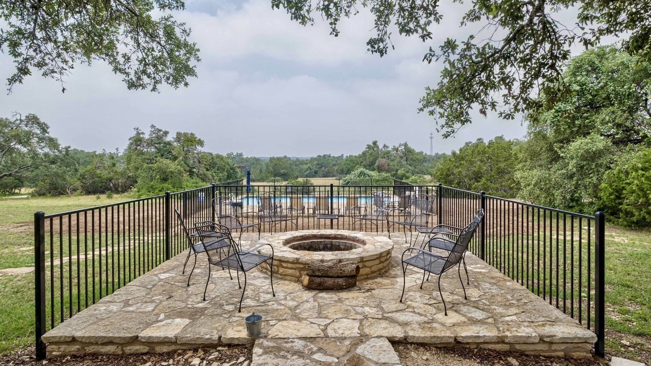 Photo of Patio Balcony in San Marcos