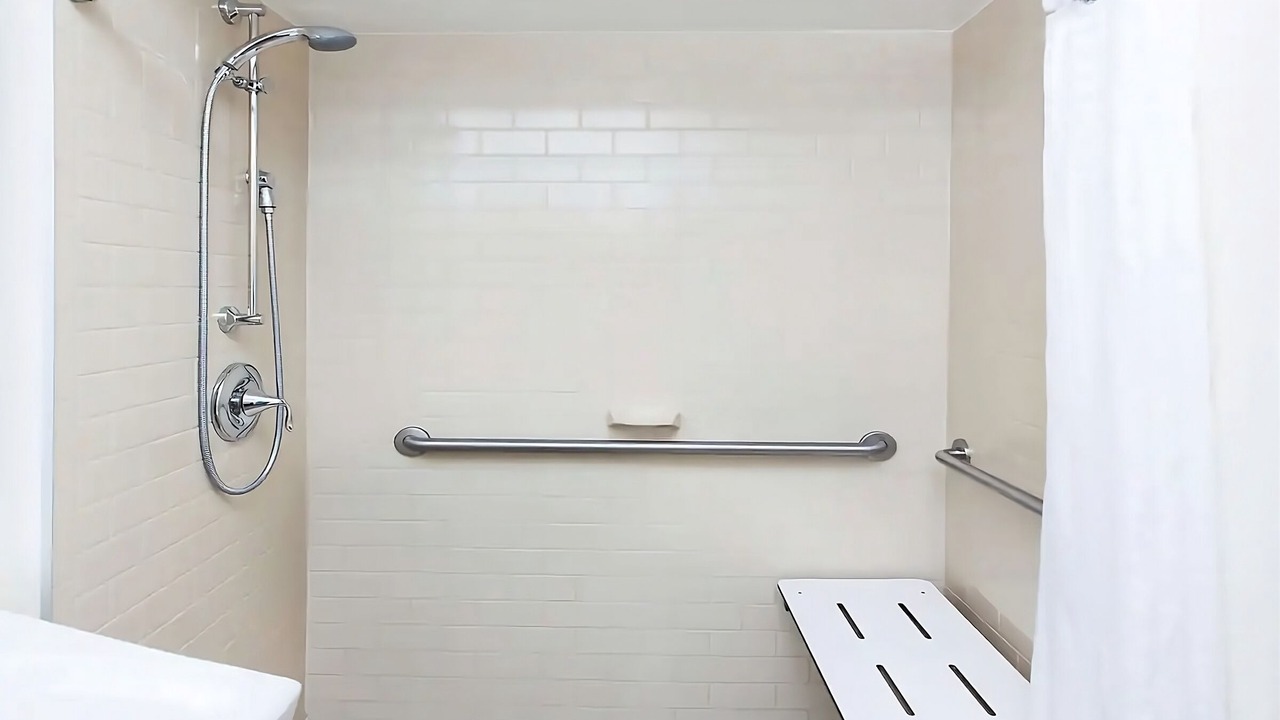 Photo of Bathroom in Ashley Oaks