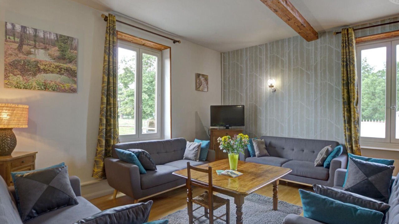Photo of Livingroom in Mornand-en-Forez