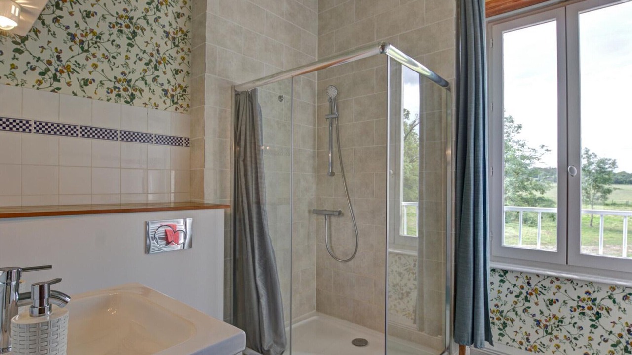 Photo of Bathroom in Mornand-en-Forez