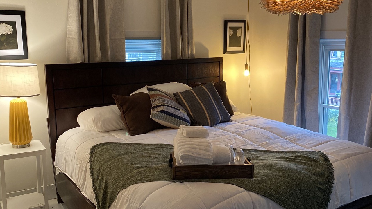 Photo of Bedroom in Earlville