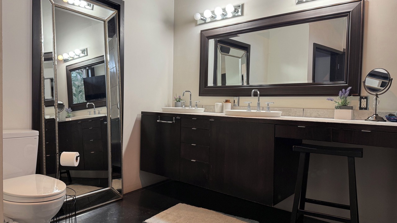 Photo of Bathroom in Los Griegos