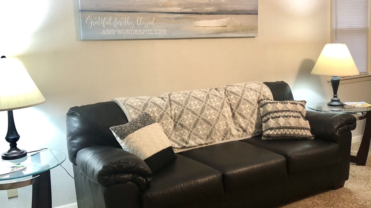 Photo of Livingroom in South Hutchinson