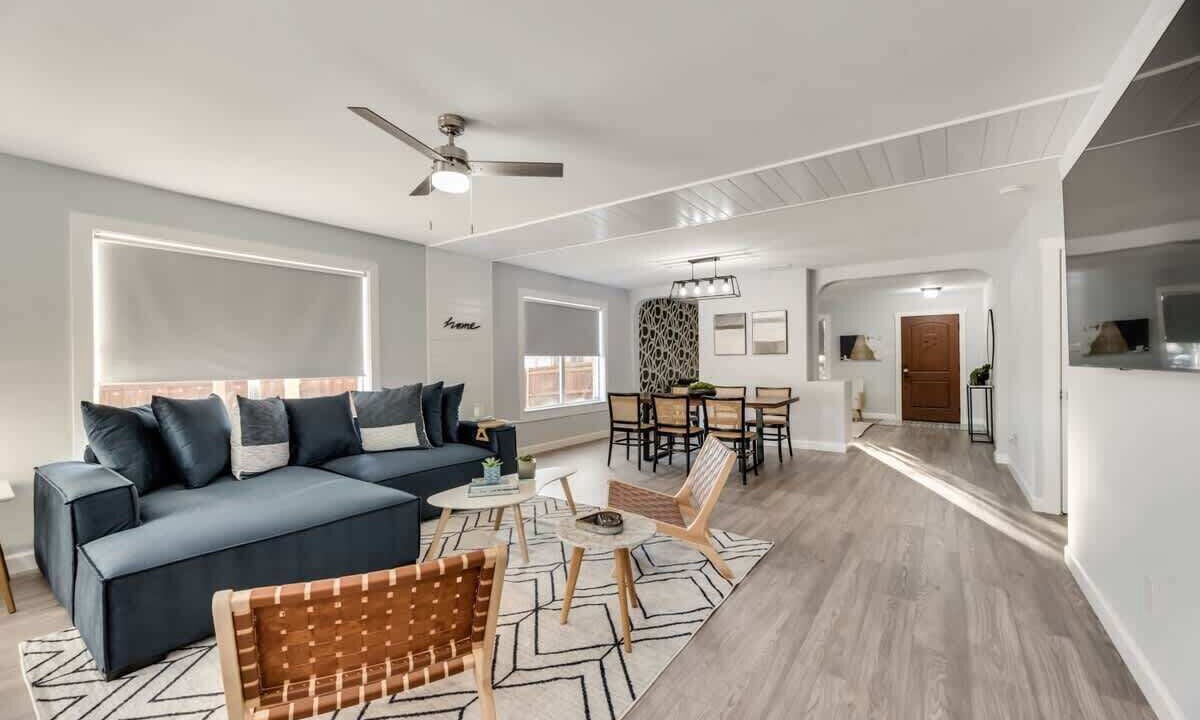 Photo of Livingroom in Little Elm