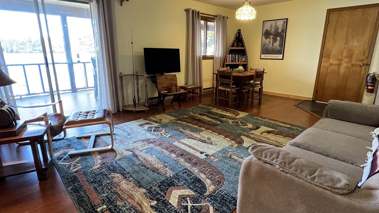 Photo of Livingroom in Chestertown