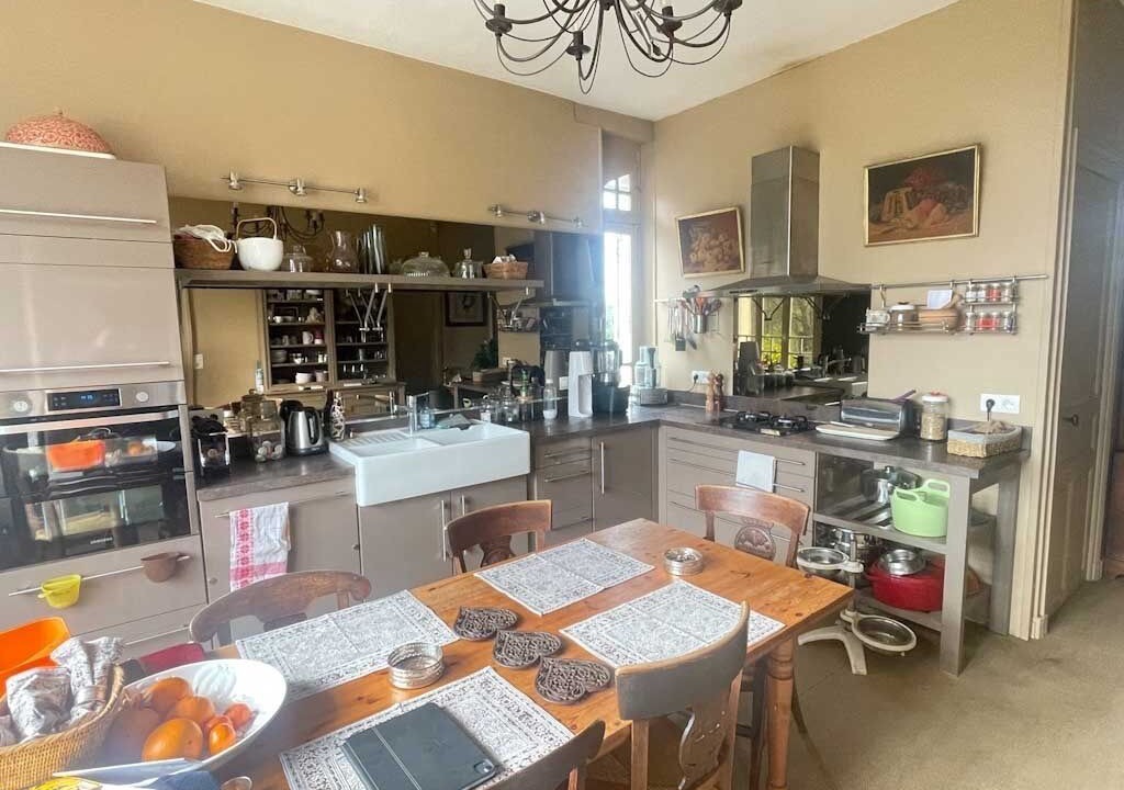 Photo of Kitchen in Saint-Jean-d'Asse