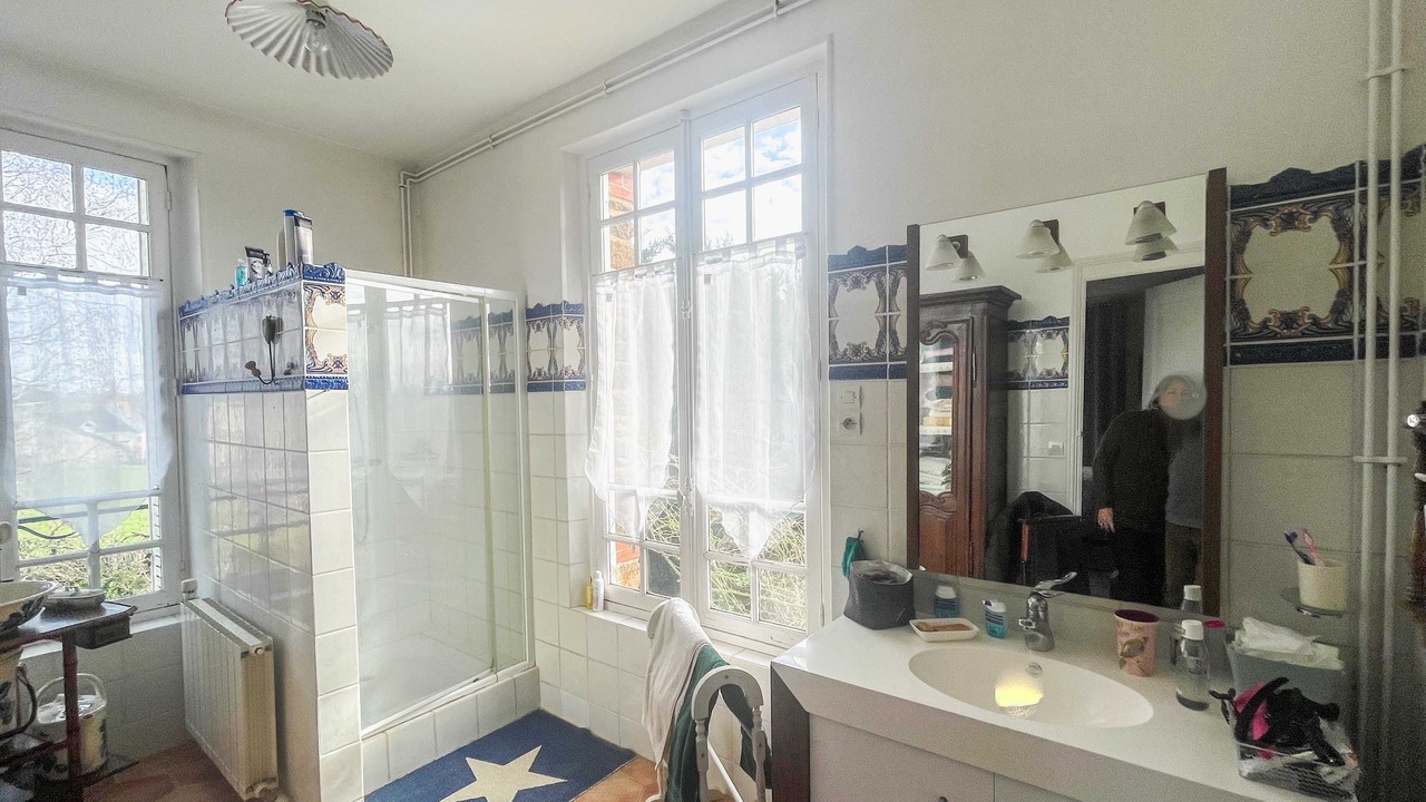 Photo of Bathroom in Saint-Jean-d'Asse