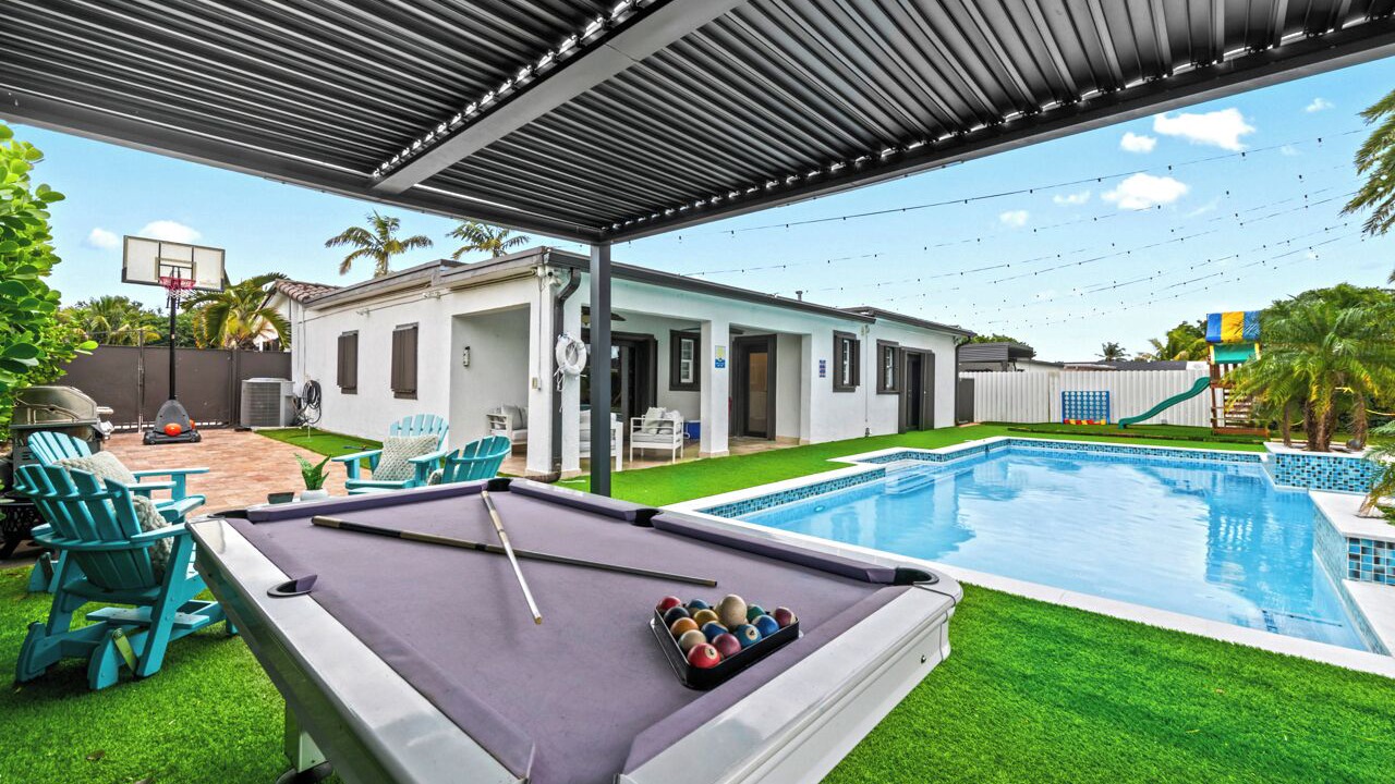 Photo of Patio Balcony in Carol City