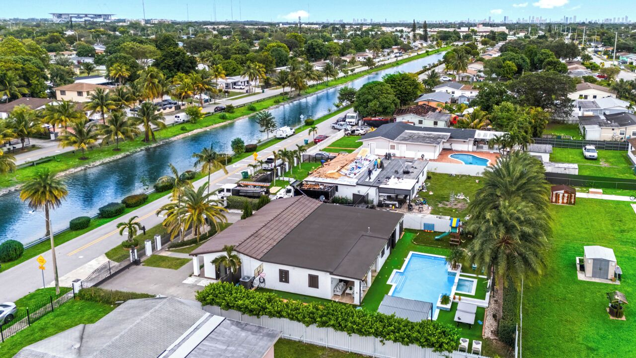Photo of Outdoor in Carol City