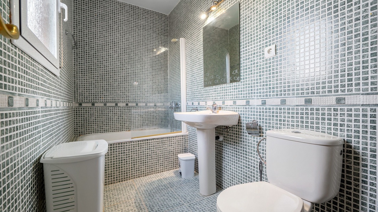 Photo of Bathroom in Miami Platja