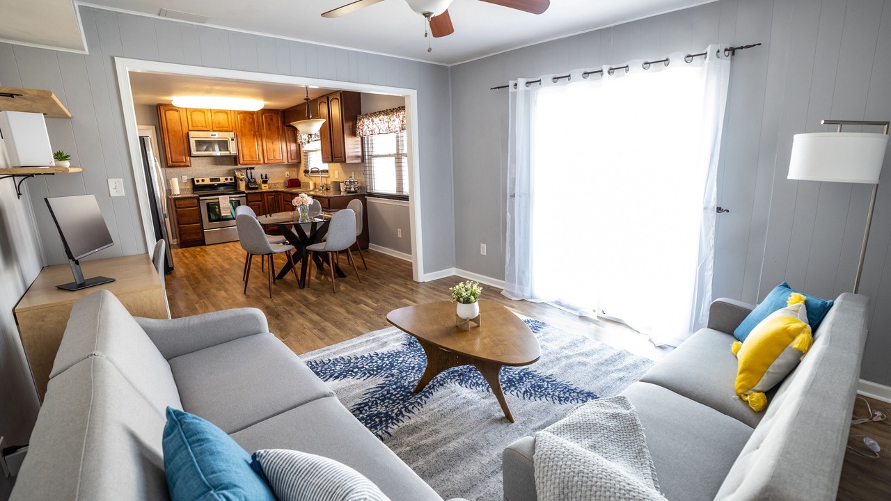Photo of Livingroom in Northwest