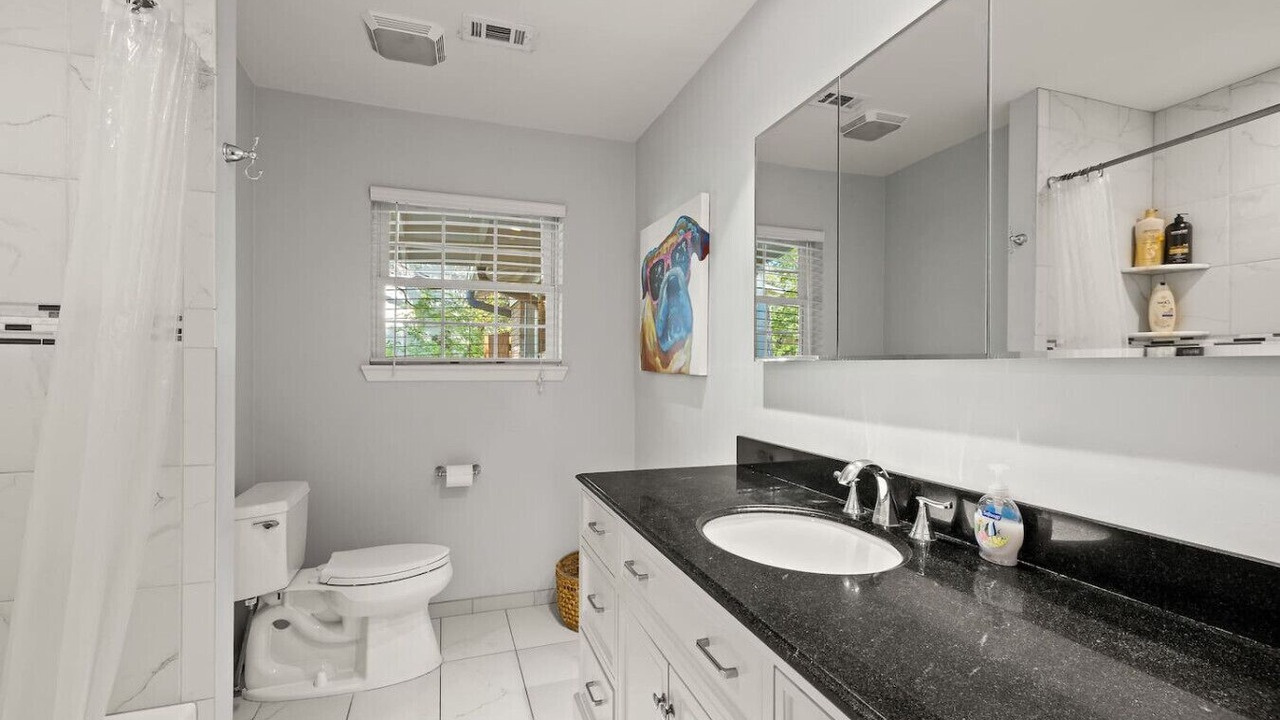 Photo of Bathroom in Galindo