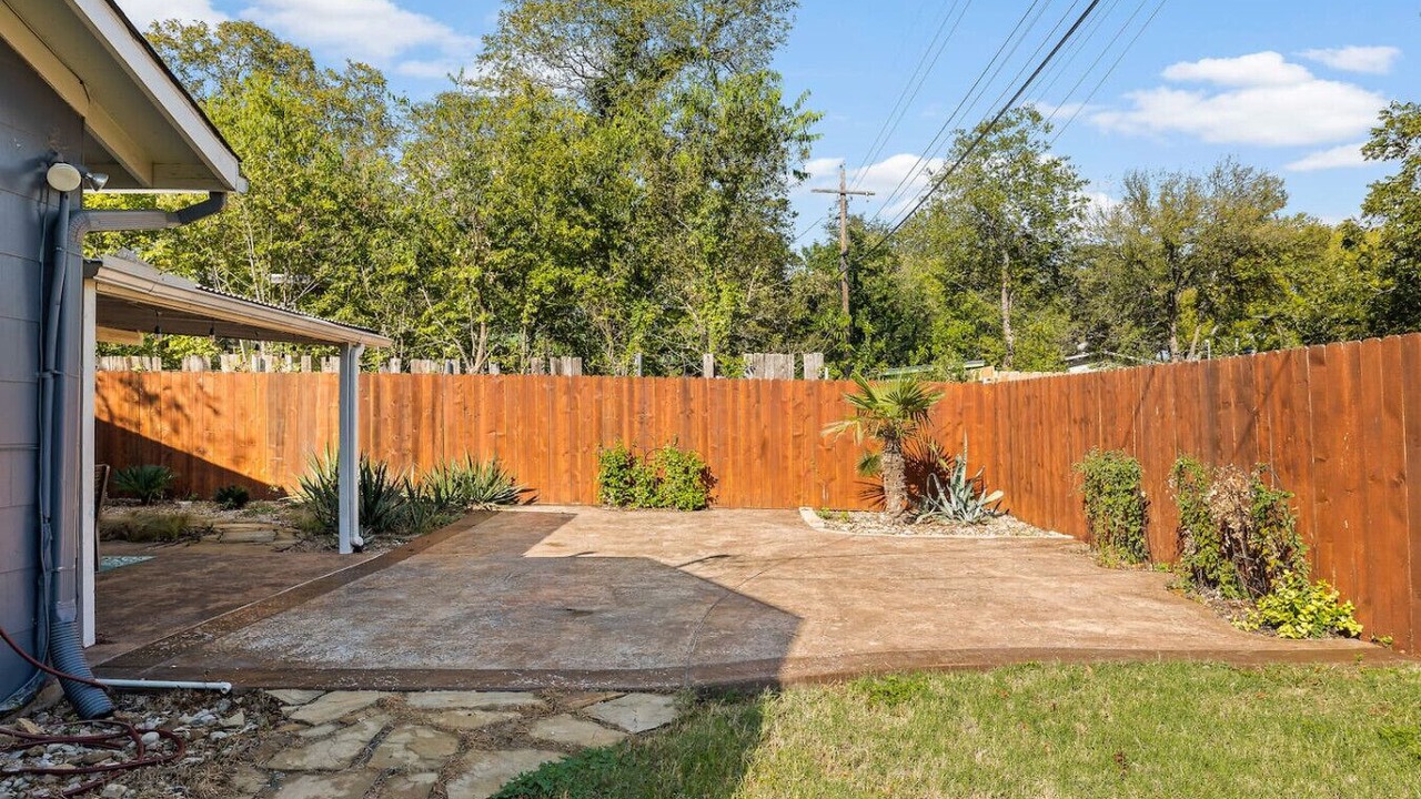 Photo of Outdoor in Galindo